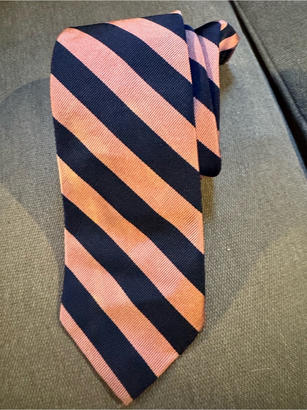 Vintage Bert Pulitzer Jordan Marsh Mens Striped Navy and Pink Silk Tie